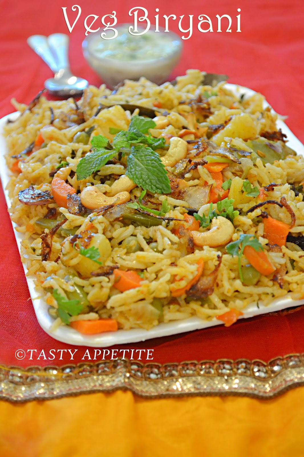 VEGETABLE BIRYANI / SPICY VEGETABLE BIRYANI RECIPE / EASY BIRYANI RECIPES