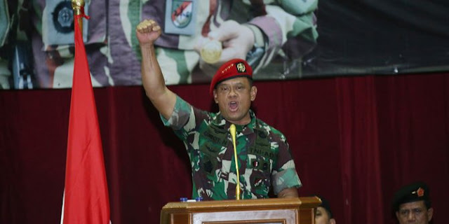 Menggoda Jenderal Gatot Nurmantyo Menggoda Jenderal Gatot Nurmantyo