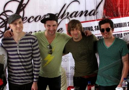 Daftar 10 Lagu Terbaik Secondhand Serenade Musikpopuler Com