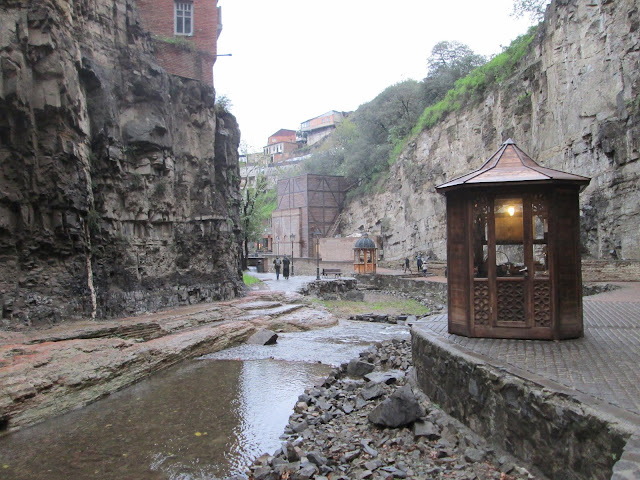 El centro de Tbilisi está lleno de sorpresas en cada rincón