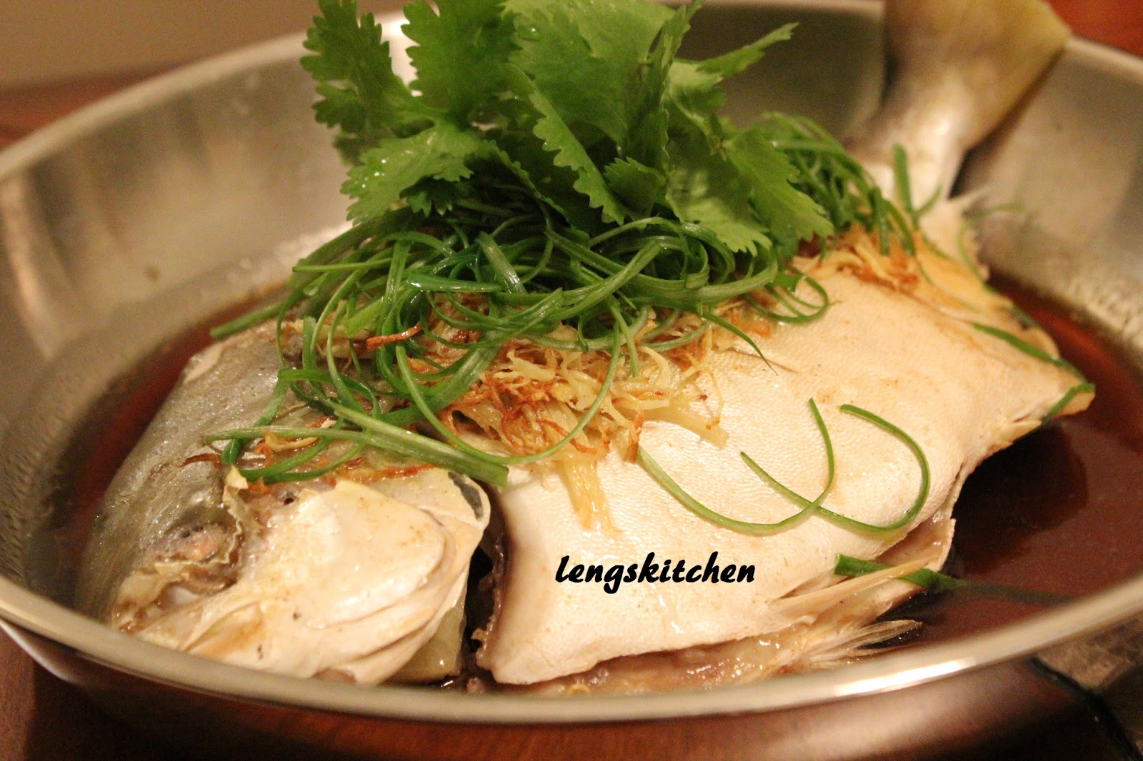 Kitchen Chaos Cantonese Style Steamed Fish 粤式蒸鱼