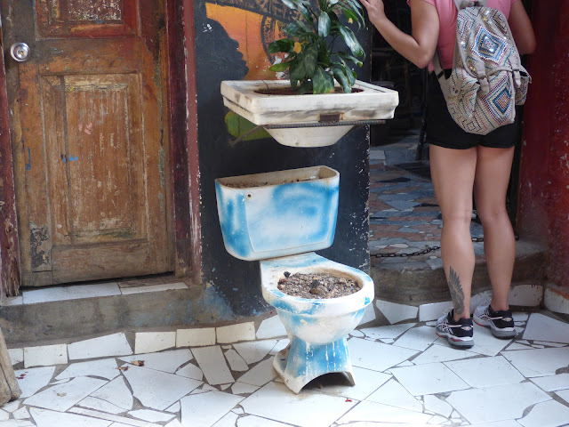 Visiting Callejon de Hamel, Havana