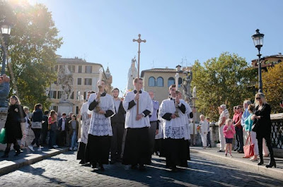Risultati immagini per pellegrinaggio summorum pontificum