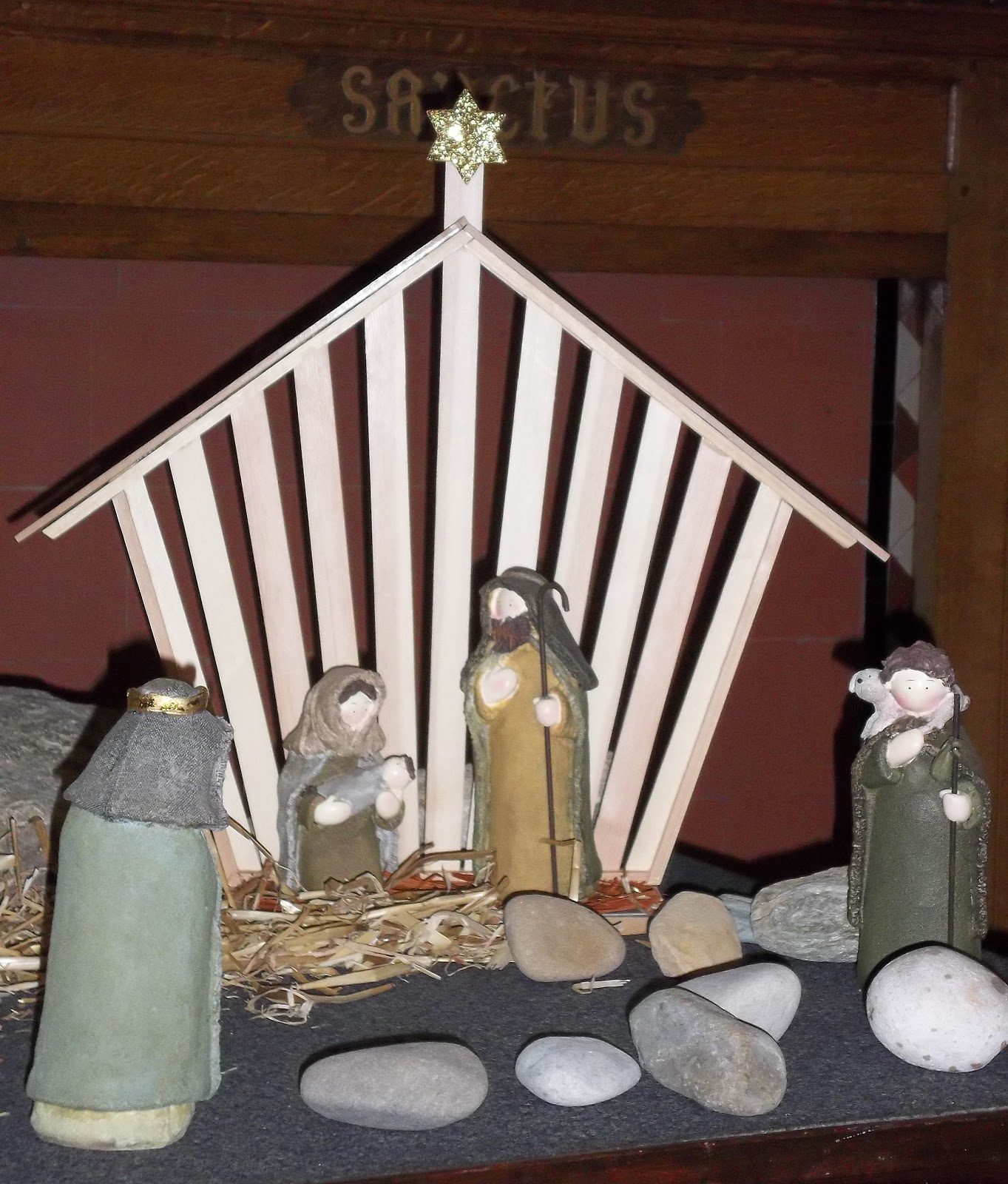 Feltabulous Christmas Crib Construction