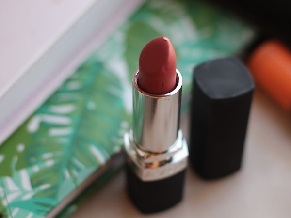 Recebidos - Batom Tempting Mauve Avon