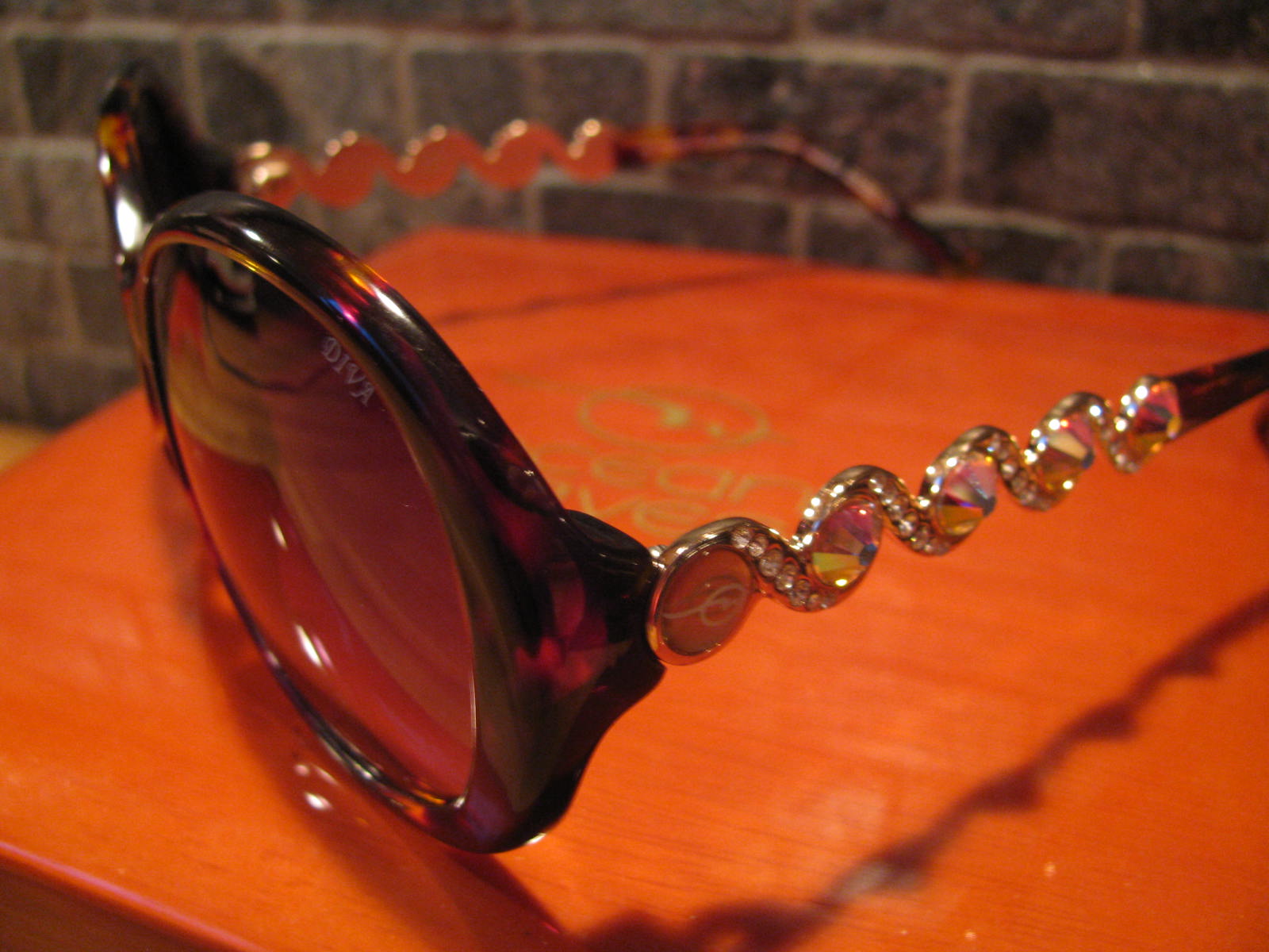 ocean waves sunglasses