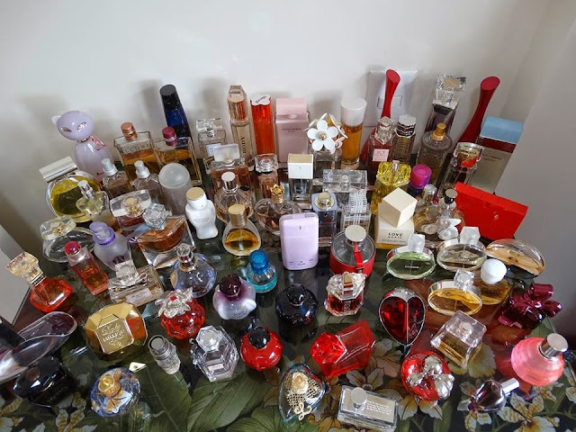 PANORÂMICA COLEÇÃO DE PERFUMES DA CAROL BLOG SOBRE PERFUMES