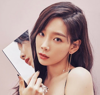 Six days to go before SNSD TaeYeon kicks off her 'PERSONA' tour ...