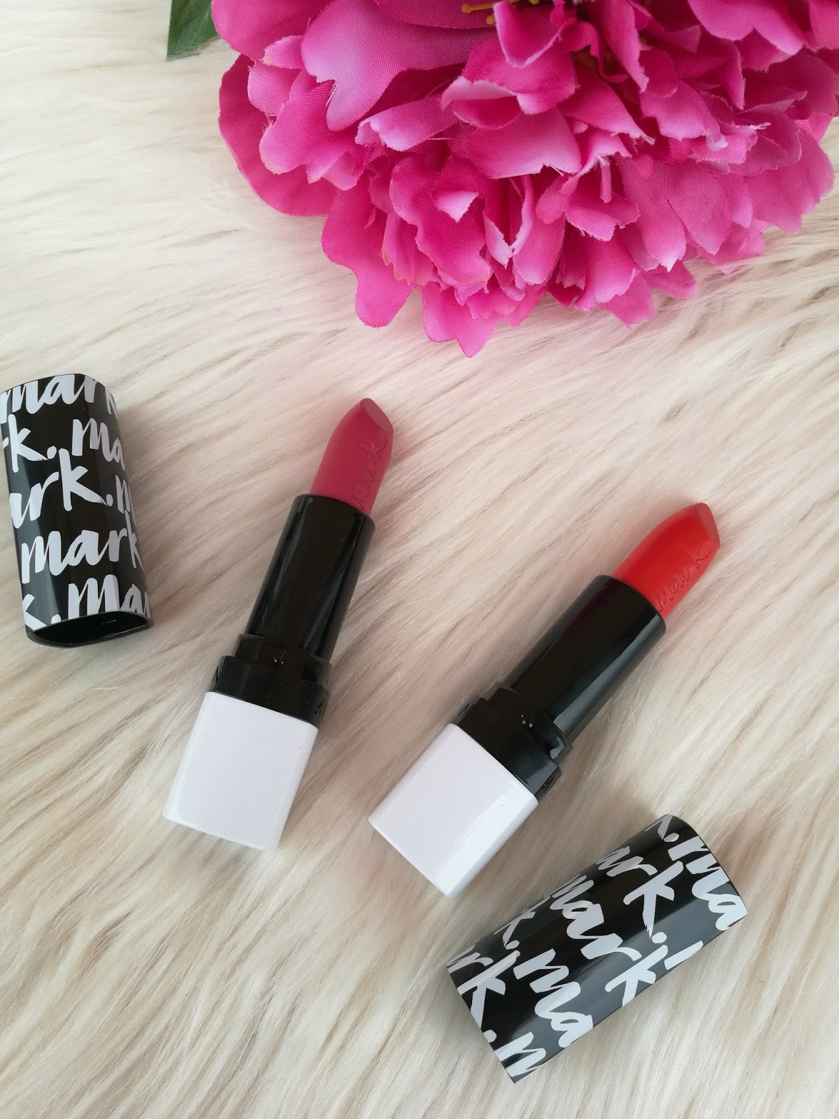 Avon Mark Epic lipstick