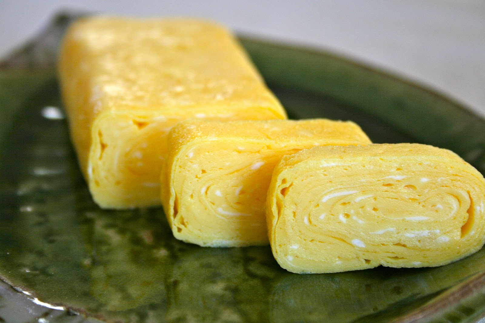 yukoscooking: Tamagoyaki / Japanese sweet rolled omelet