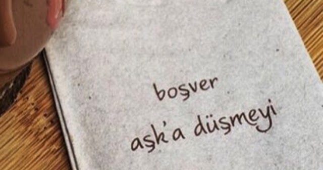 Demet Sezgin “BOŞVER AŞK’ A DÜŞMEYİ, ÇİKOLATAYA DÜŞ”