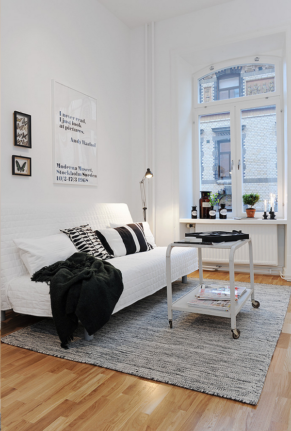 Swedish apartment of 33 square meters