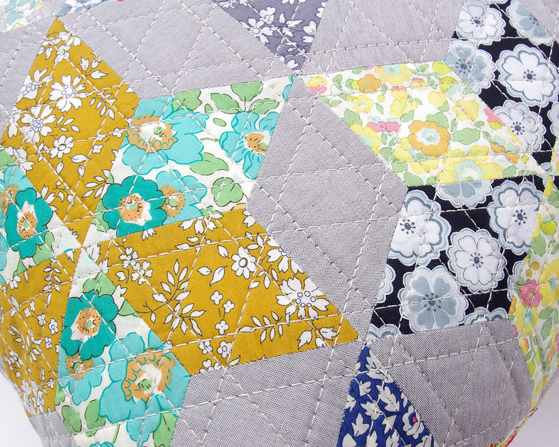 Liberty Tana Lawn Star Cushion - English Paper Piecing | © Red Pepper Quilts 2017