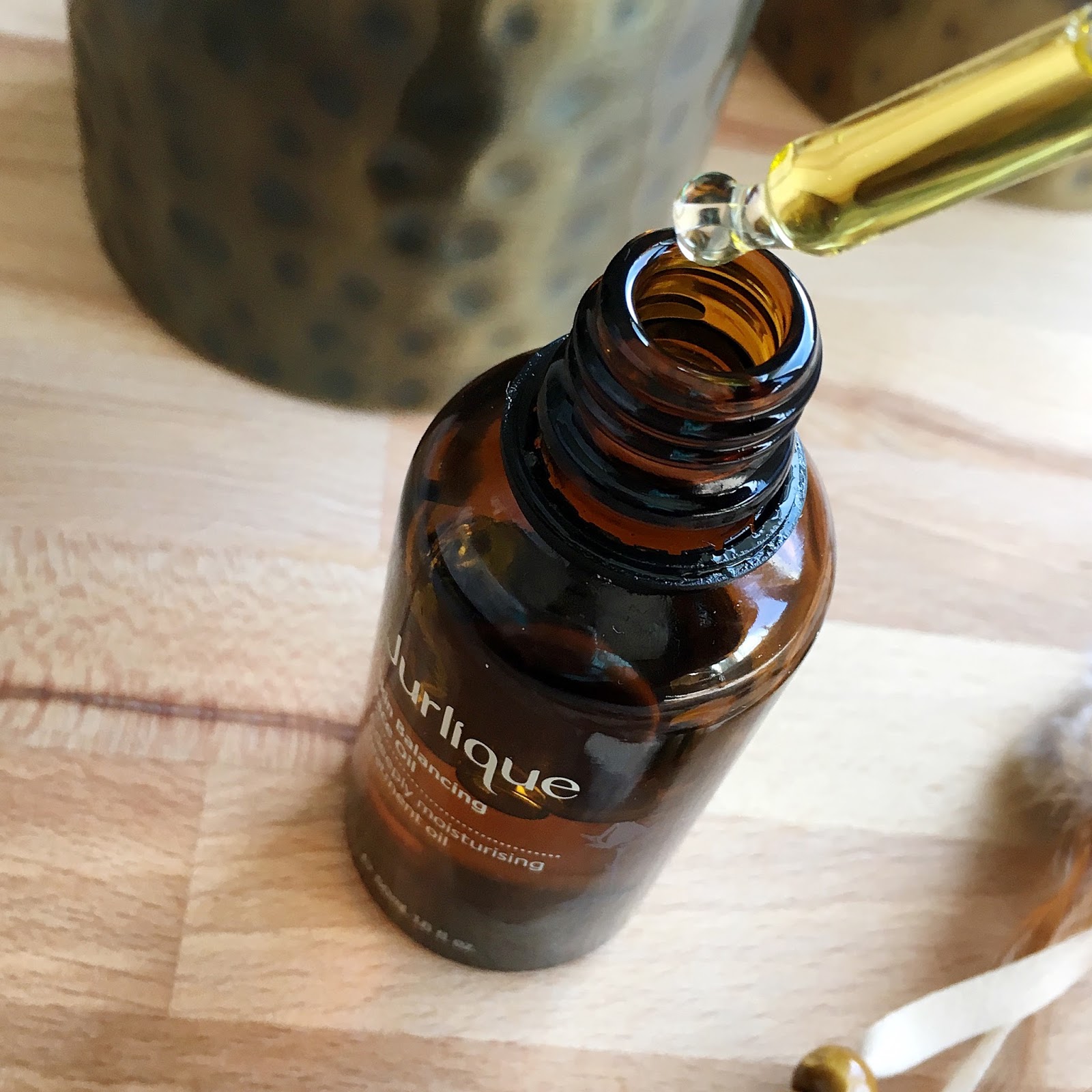 Jurlique Skin Balancing Face Oil (review) dazzle 'n' sparkle