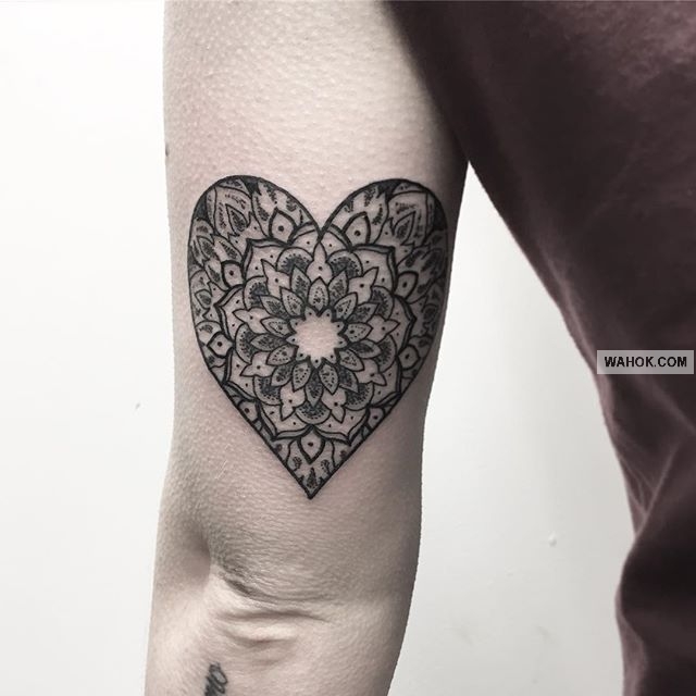 56 Gambar Tato 3D Love Atau Simbol Hati Jantung | Heart Tattoo tato batik, tato gurita, tato keren,tato kompas,tato temporer wajah cantiktato unik,tato ular,tato 3 dimensi,tato simple