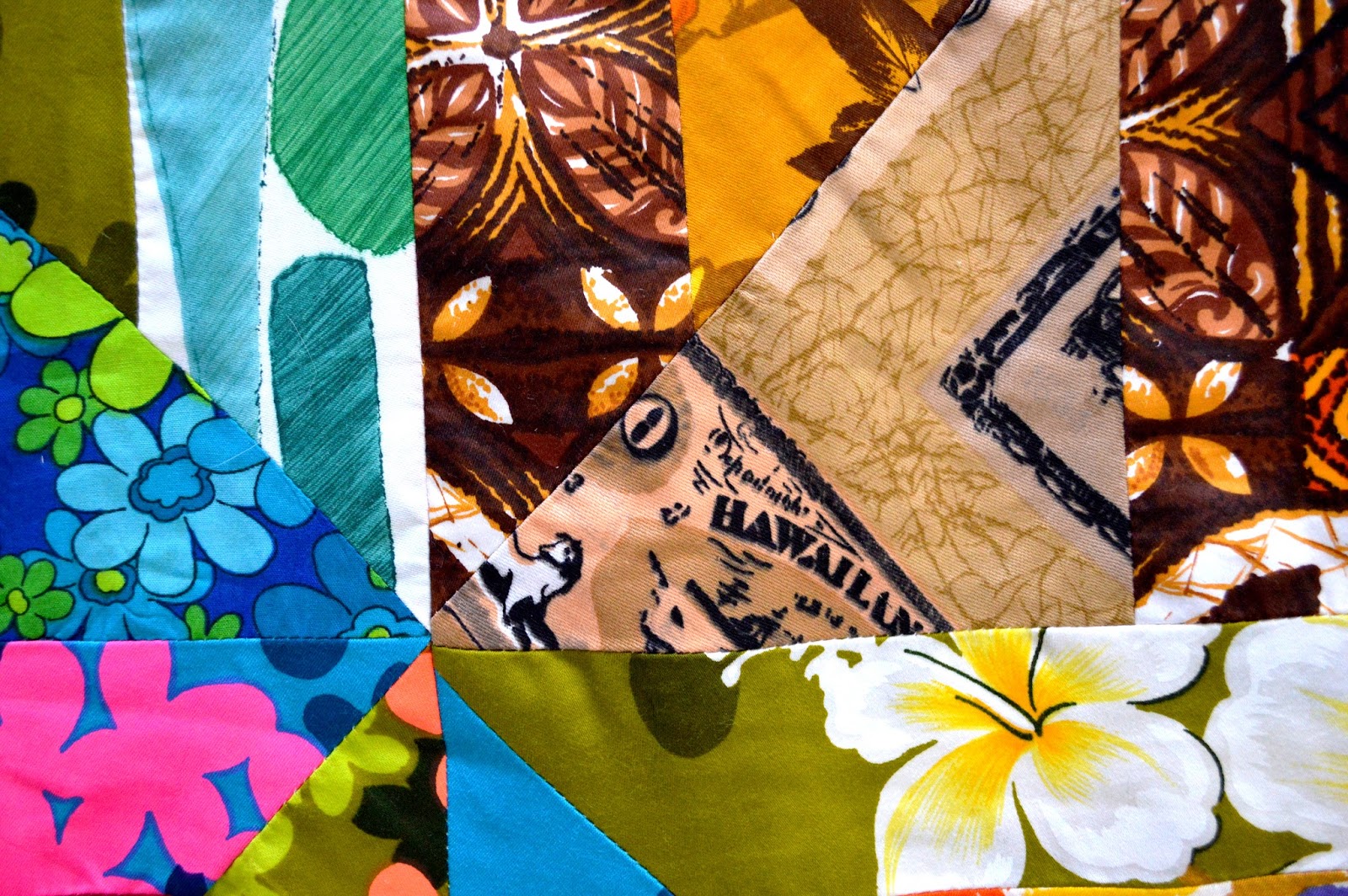 Wonkyworld scrap quilt from Honolulu
