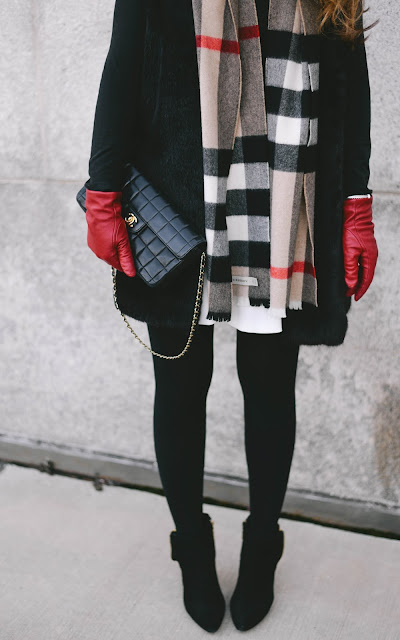 how to style a burberry scarf