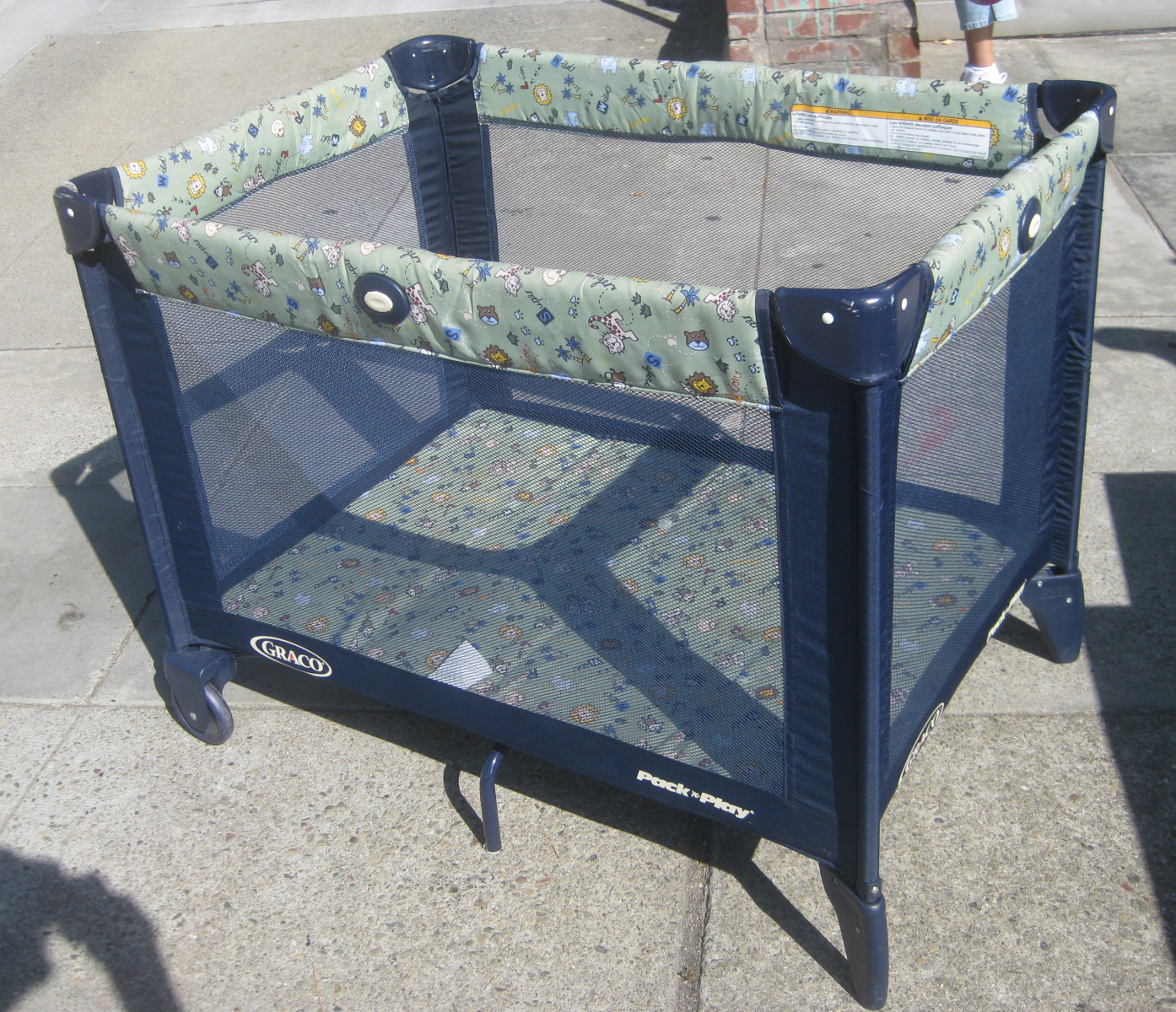 UHURU FURNITURE & COLLECTIBLES SOLD Graco Portable Playpen 20
