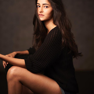 Ananya Panday, Bollywood Actress Ananya Panday, Ananya Panday PhotoShoot, Ananya Panday in Black Sweater