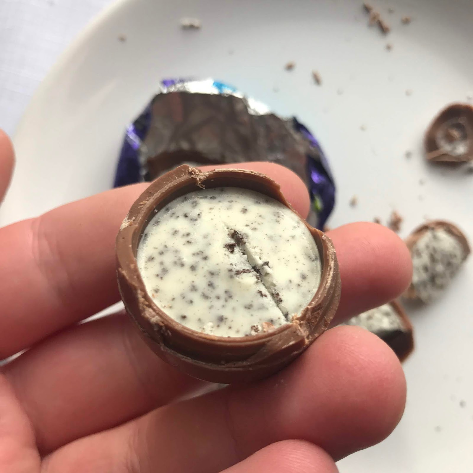 Cadbury Oreo Creme Egg Review