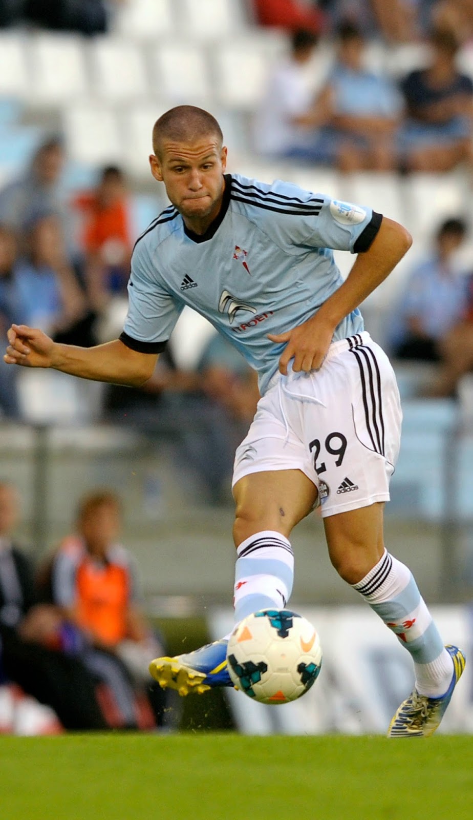 Grandes y pequeños jugadores del Celta de Vigo DAVID GOLDAR