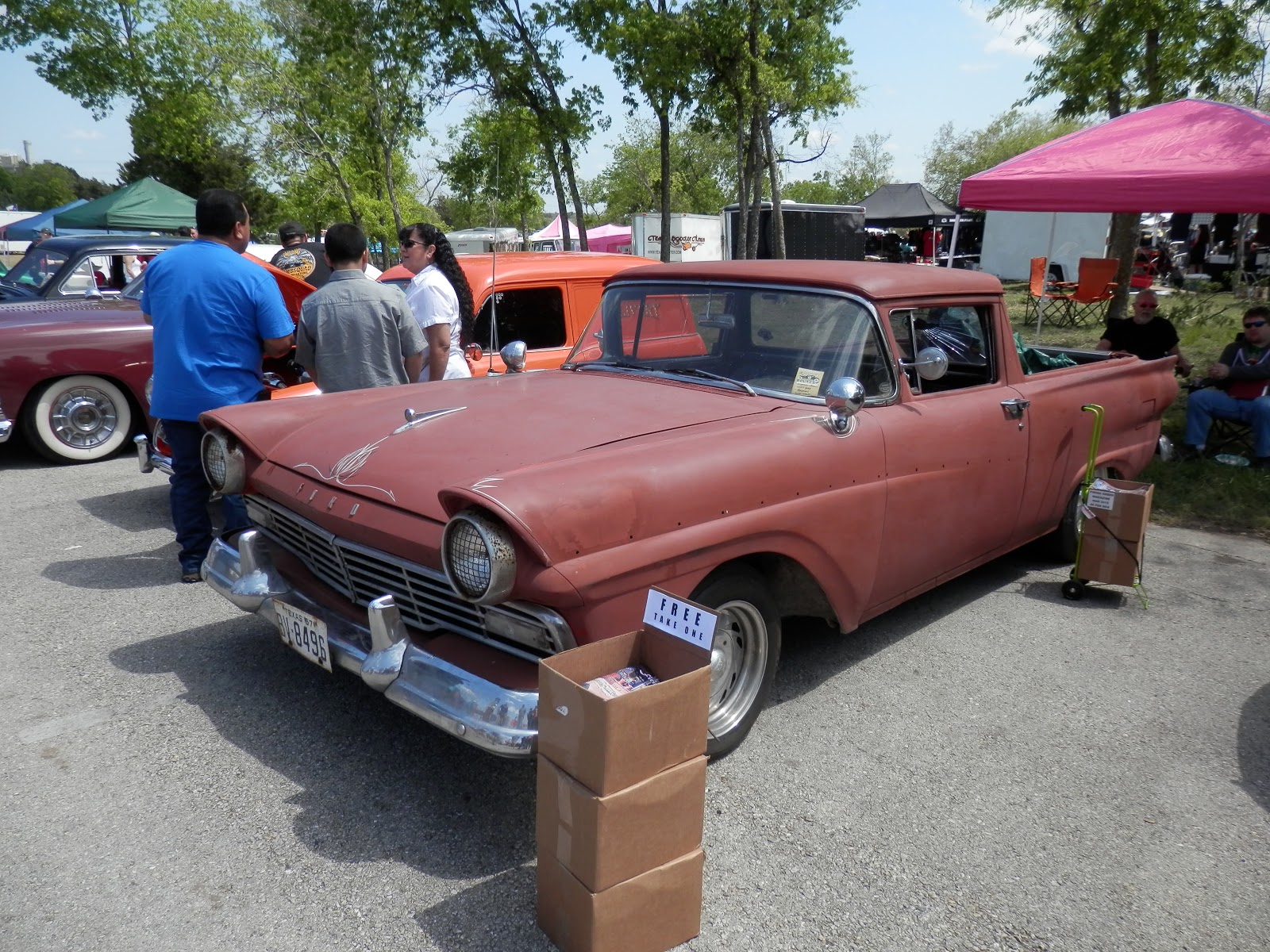 Shifting Gears 12th Annual Lonestar Rod & Kustom Roundup