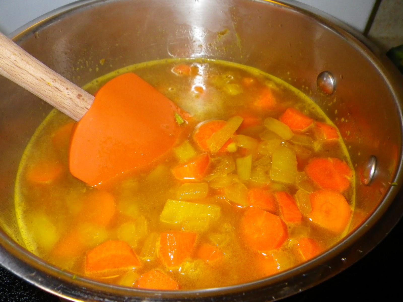 Edible Creations Flavorful Bowl of LOVE