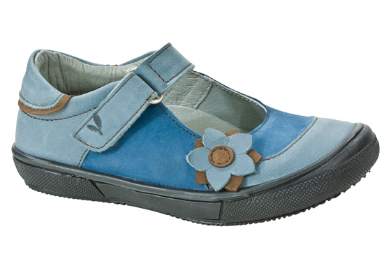 I Wasted My Money On Girls Shoes I Wasted My Money On Girls Shoes