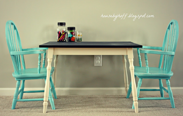 DIY Chalkboard Table + 2 Shabby Chairs - House by Hoff