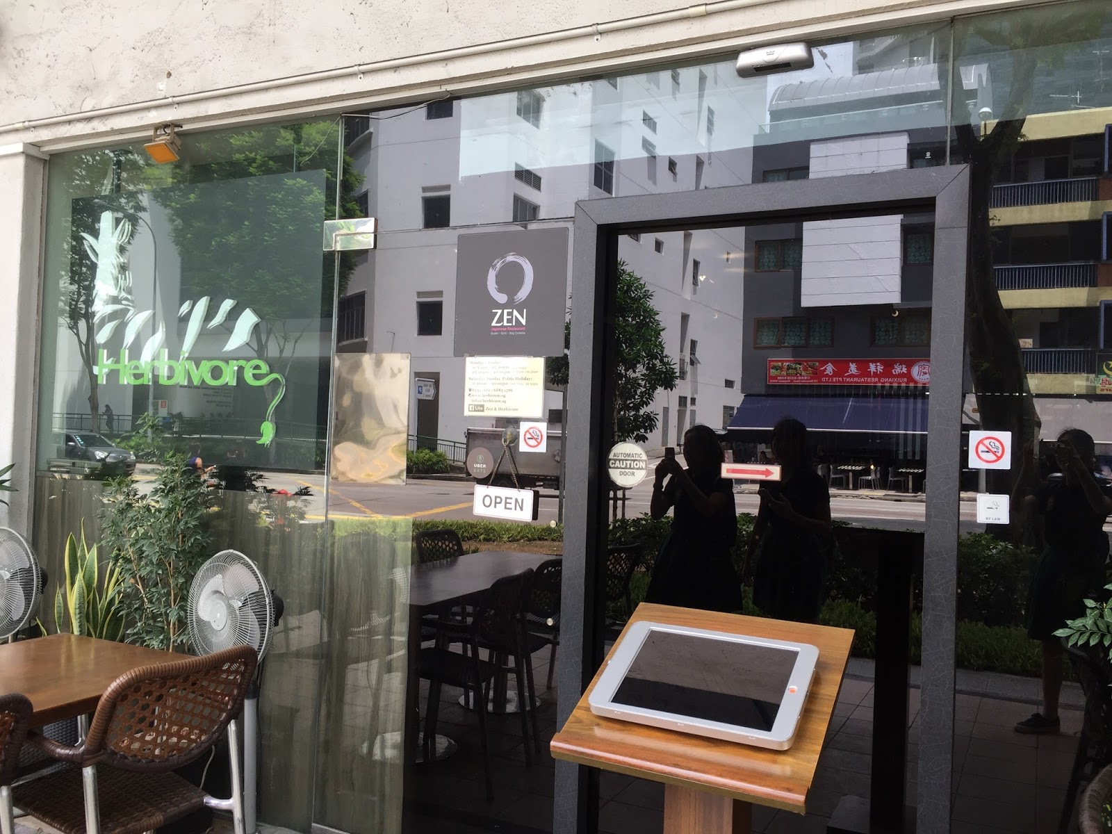 Review Herbivore Vegetarian Restaurant sophigoh