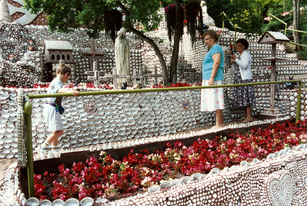 Outsider Environments Europe Colin Soudain, Jersey Shell Garden