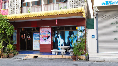 Buddy Men Club, gay bar in Hat Yai