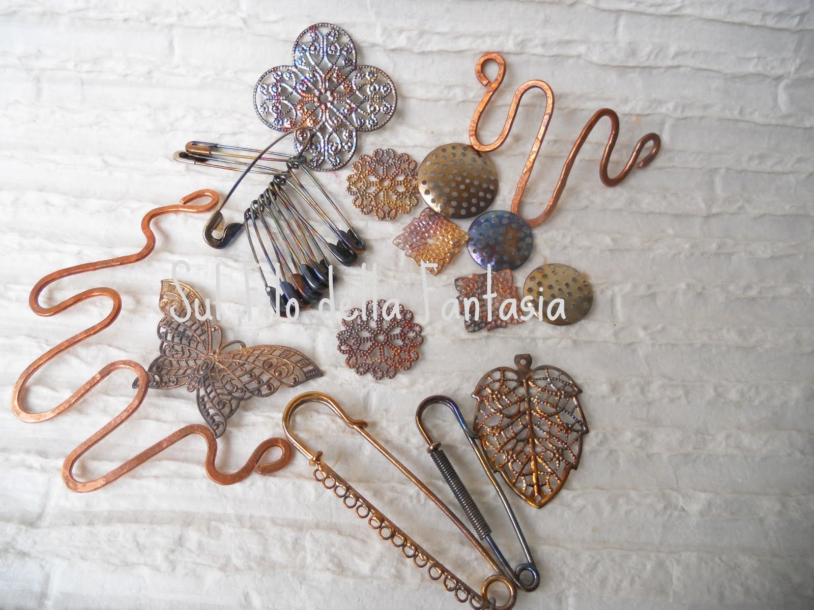 8 Foglie In Filigrana Bronzo Antico Per Gioielli Fai Da Te – Ciondoli A Forma Di Foglia 44x28 Mm
