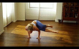 Yoga Animated Gif Images, Pics IMAGES, GIF, ANIMATED GIF, WALLPAPER, STICKER FOR WHATSAPP & FACEBOOK