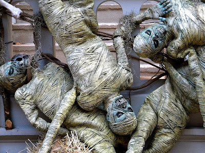 Halloween mummies clip art