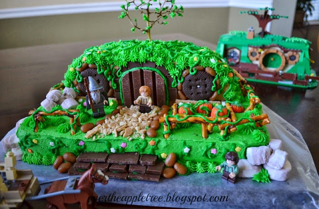 DIY Hobbit Cake by Over The Apple Tree