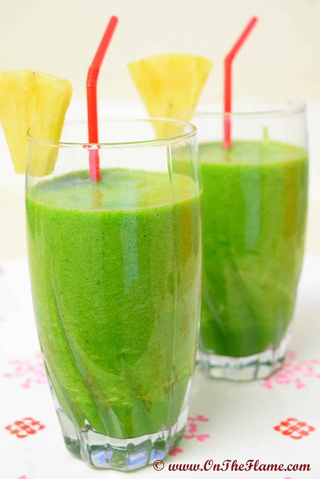 On the Flame by Rekha Nahata PineappleSpinach Juice (Green Juice)