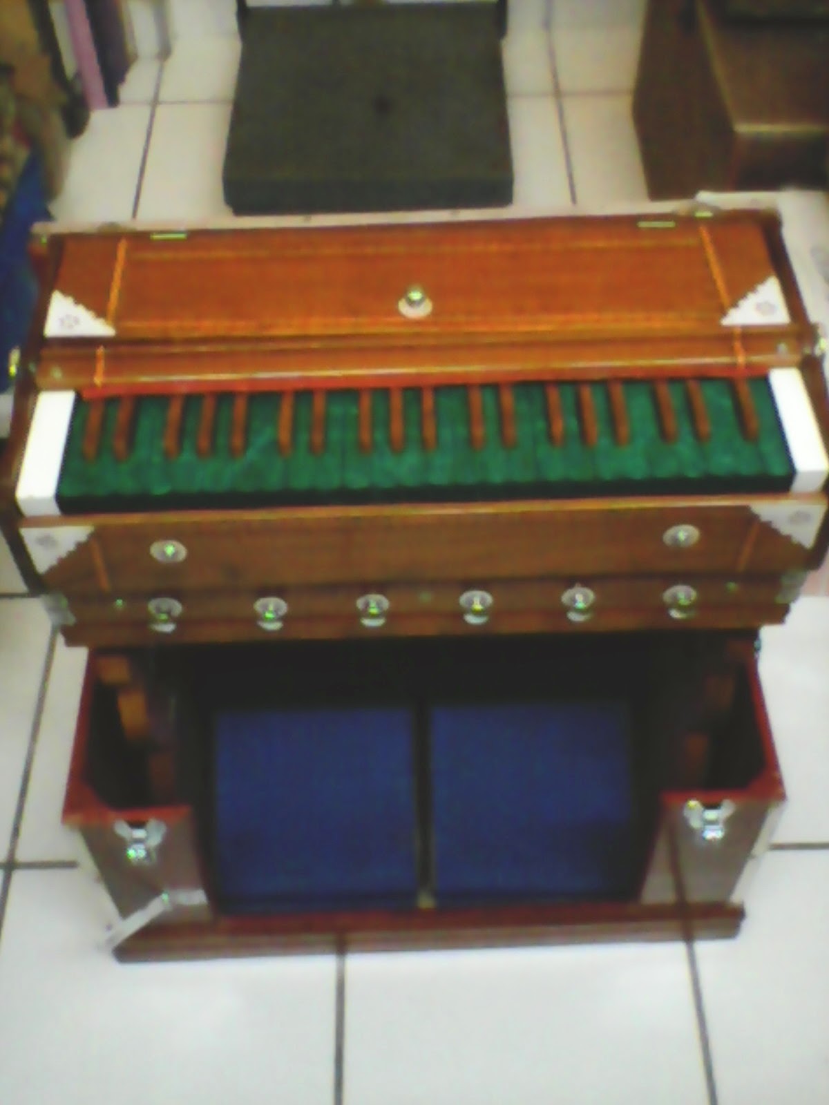Indian Musical Instruments products update Leg harmonium from