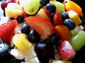 Lazy Summer Cottage Cheese & Fruit Salad
