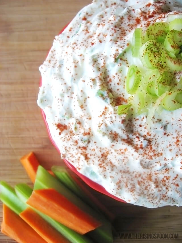 Homemade Onion Dip With Sour Cream