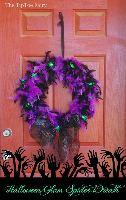 Halloween Glam Spider Wreath | The TipToe Fairy #halloweenglam #halloween #halloweendecor #halloweendecorations #wreathtutorial