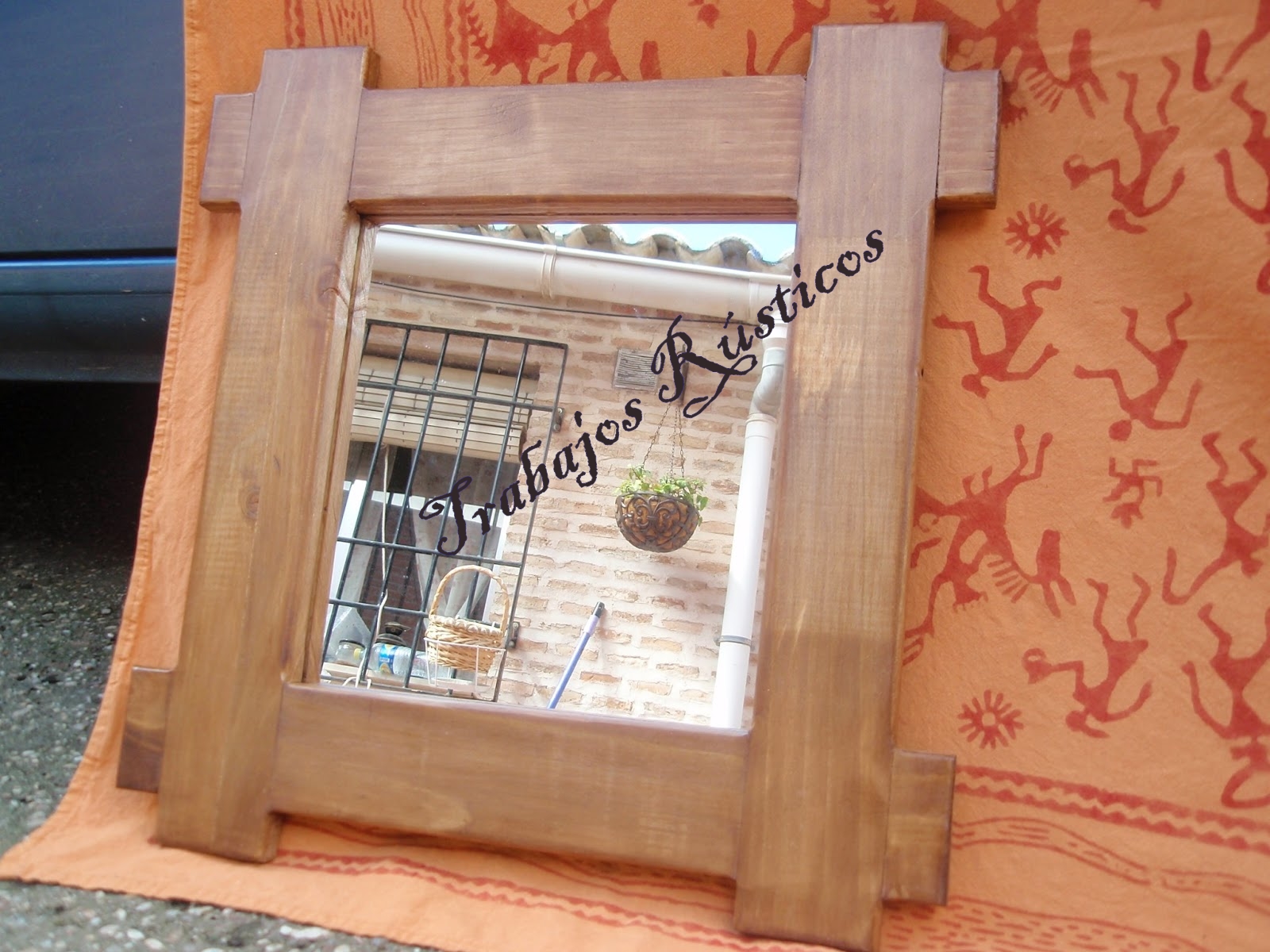 Trabajos Rústicos: Espejos con marco madera