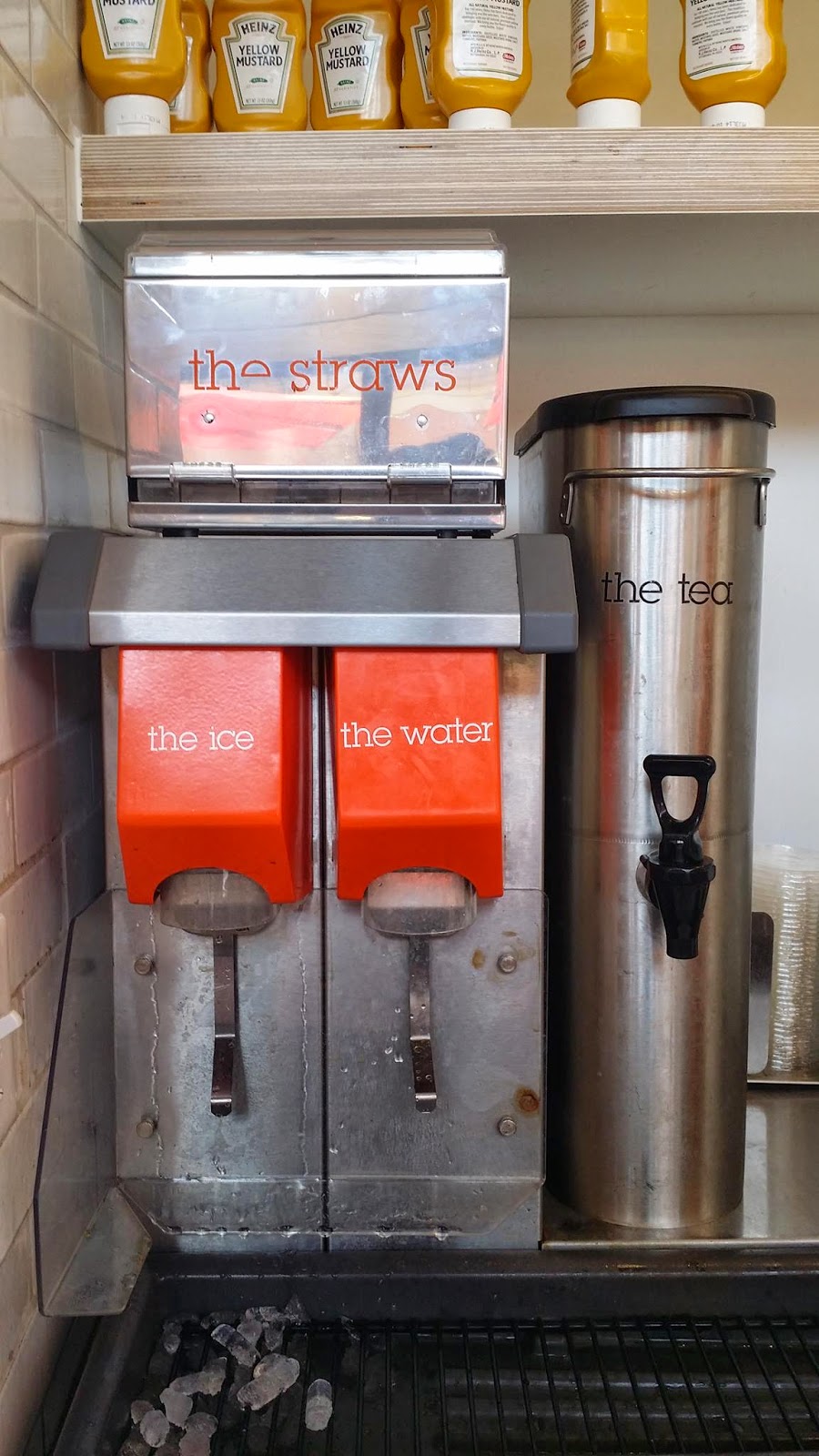 GRILLED CHEESE SANDWICHES THE MELT IRVINE (IRVINE SPECTRUM MALL)