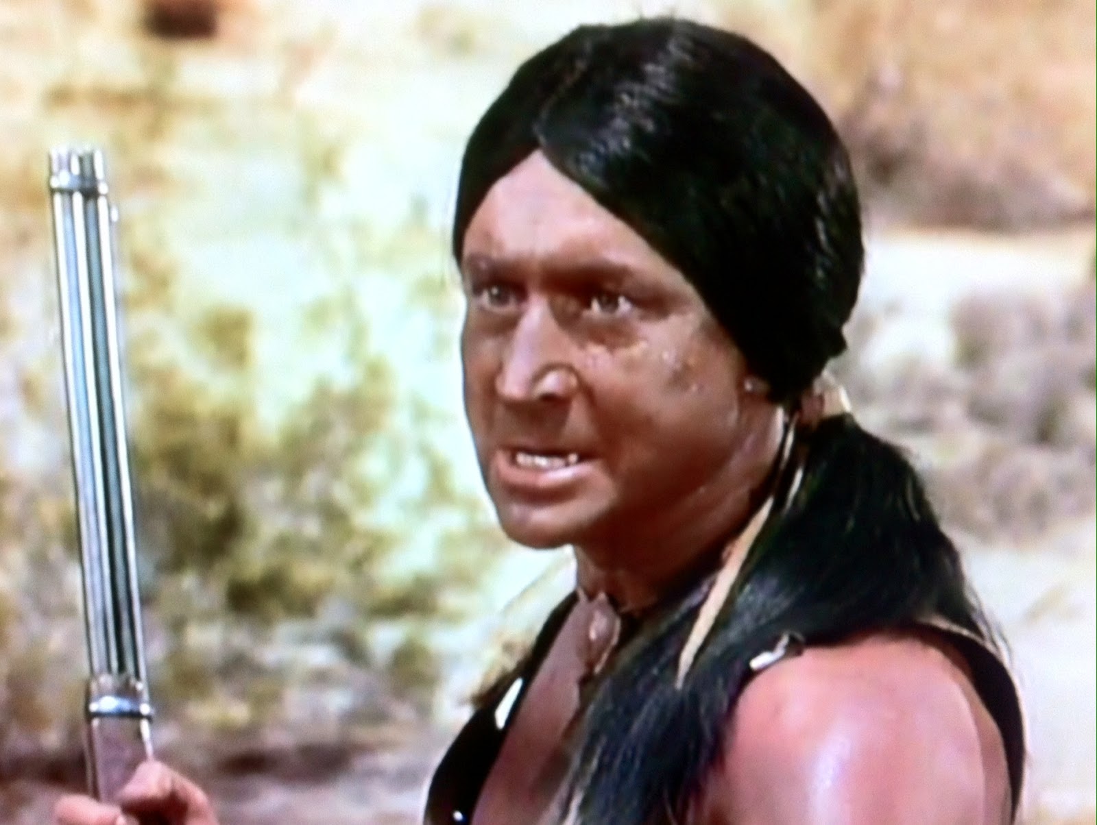 The Horn Section Television Review HONDO "Hondo and the Apache Kid