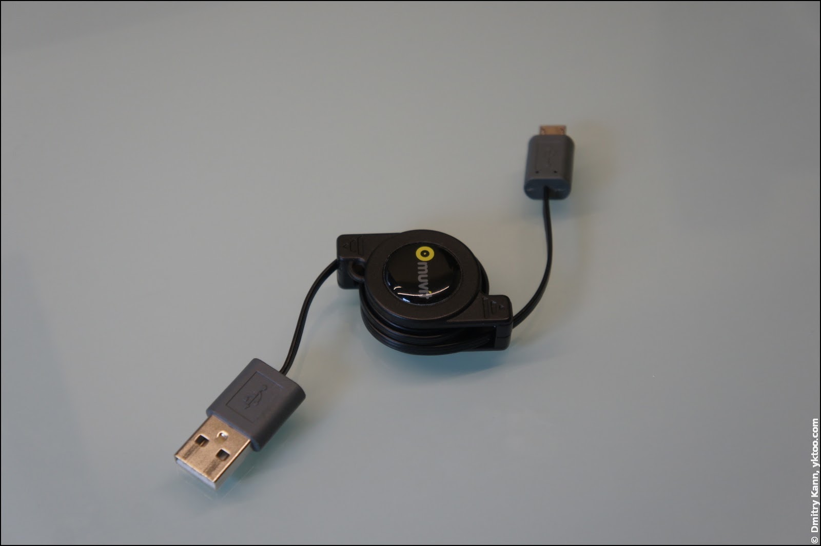 Кабель Muvit Retractable.