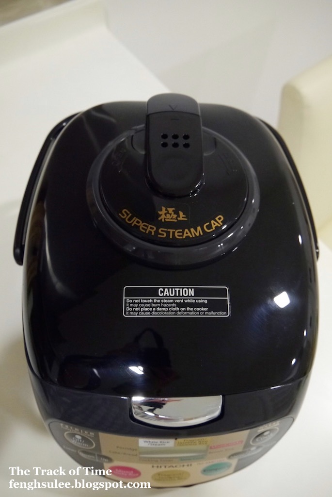 Hitachi Rice Cooker RZXMC10Y Black The Track of Time