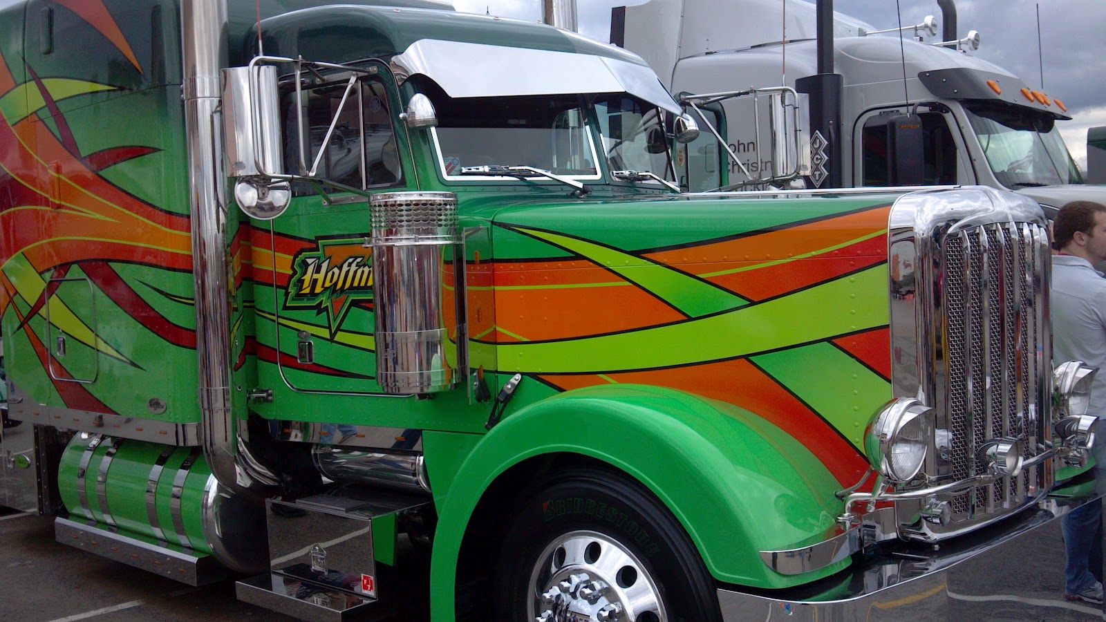 The Official Harp's Tarps Blog Views from the Trucking Show in