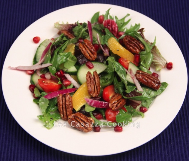 Izetta's Southern Cooking MIXED SALAD GREENS WITH POMEGRANATE VINAIGRETTE