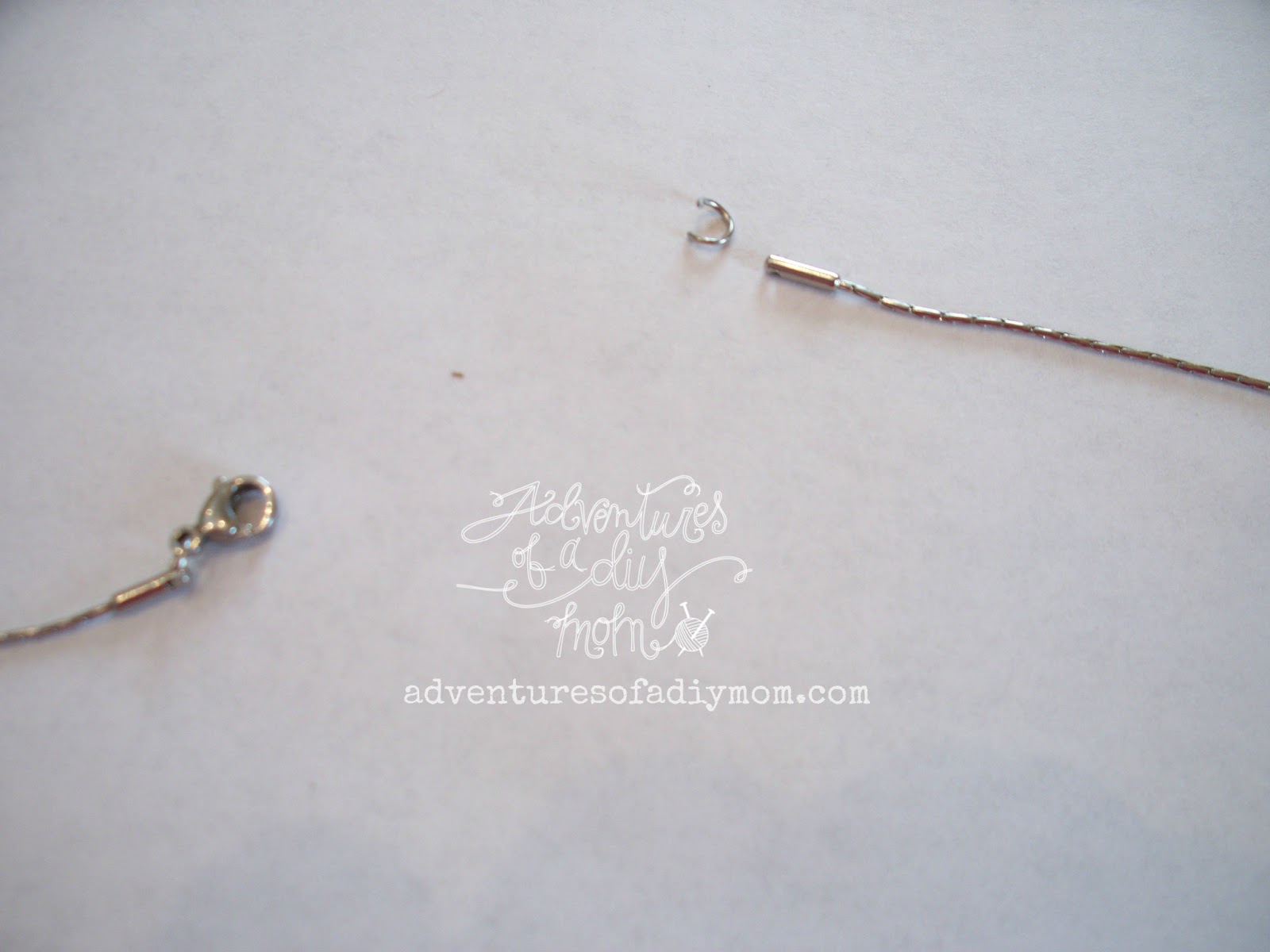 SlideaBead Necklace Adventures of a DIY Mom