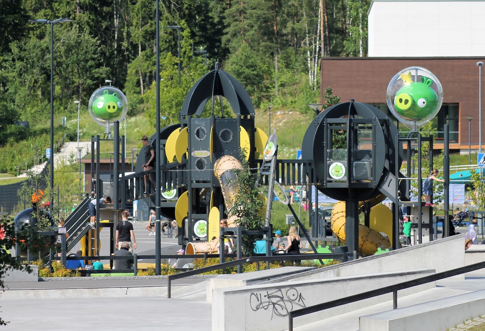 Minkun Matkassa: Angry Birds puisto Leppävaara/Espoo